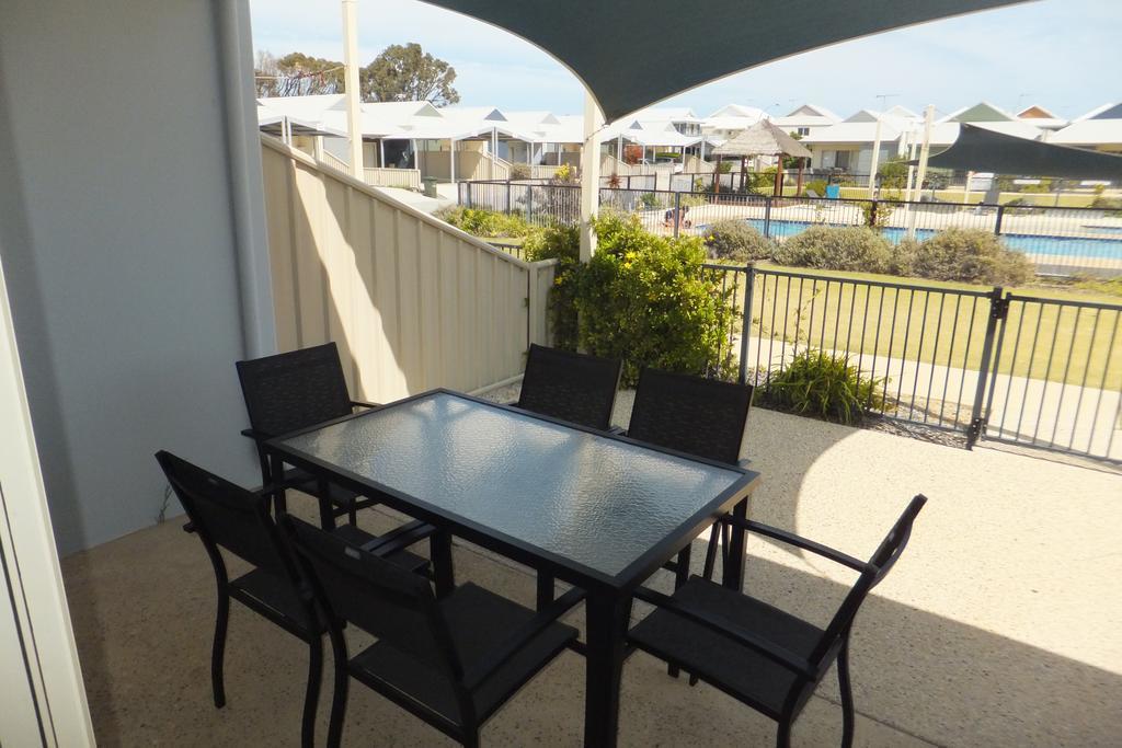הוילה ג'וריאן Seafront Unit 49 מראה חיצוני תמונה